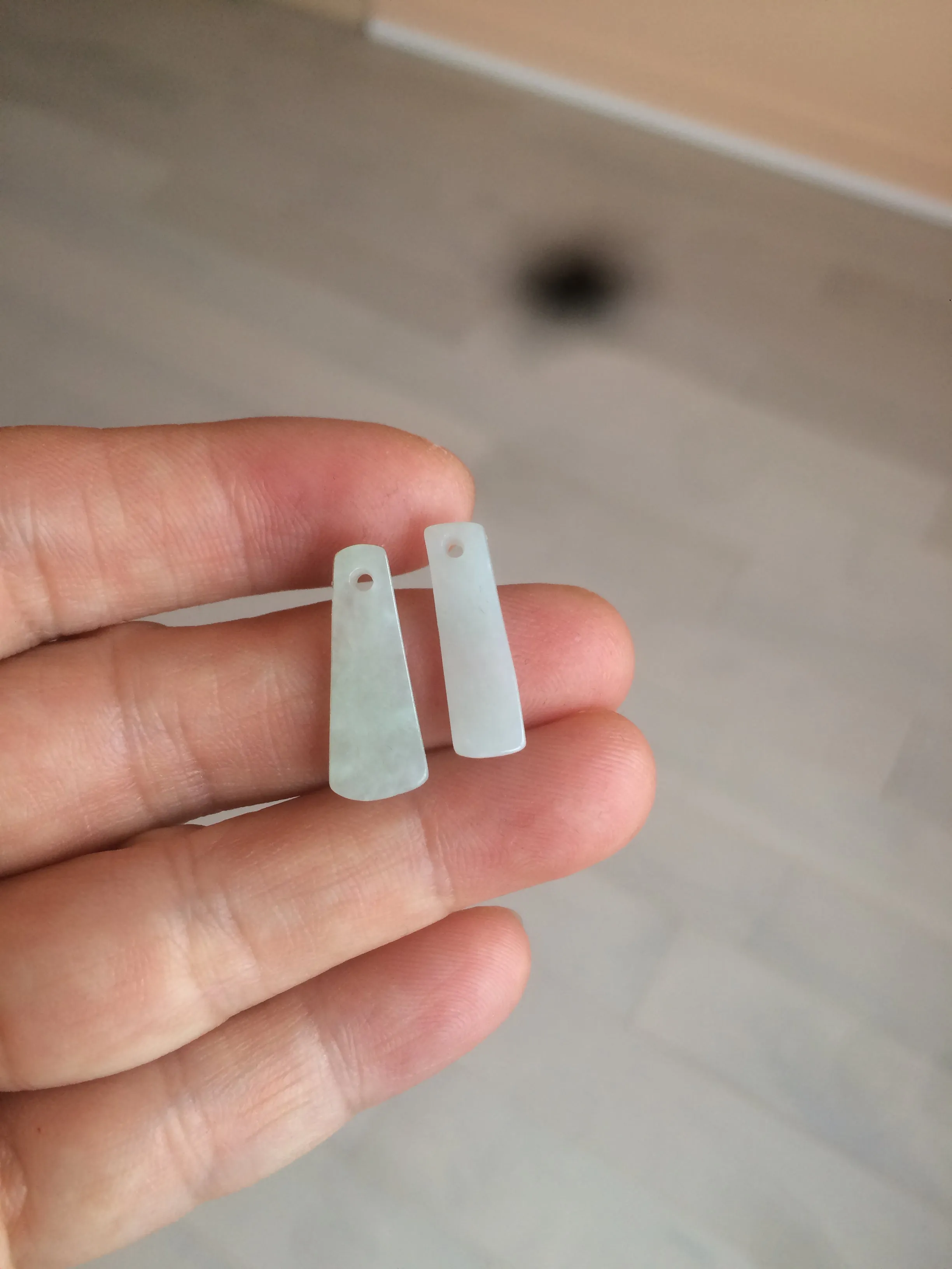 100% Natural icy watery green Misty rain (烟雨江南) safe and sound dangling jadeite Jade earring C22