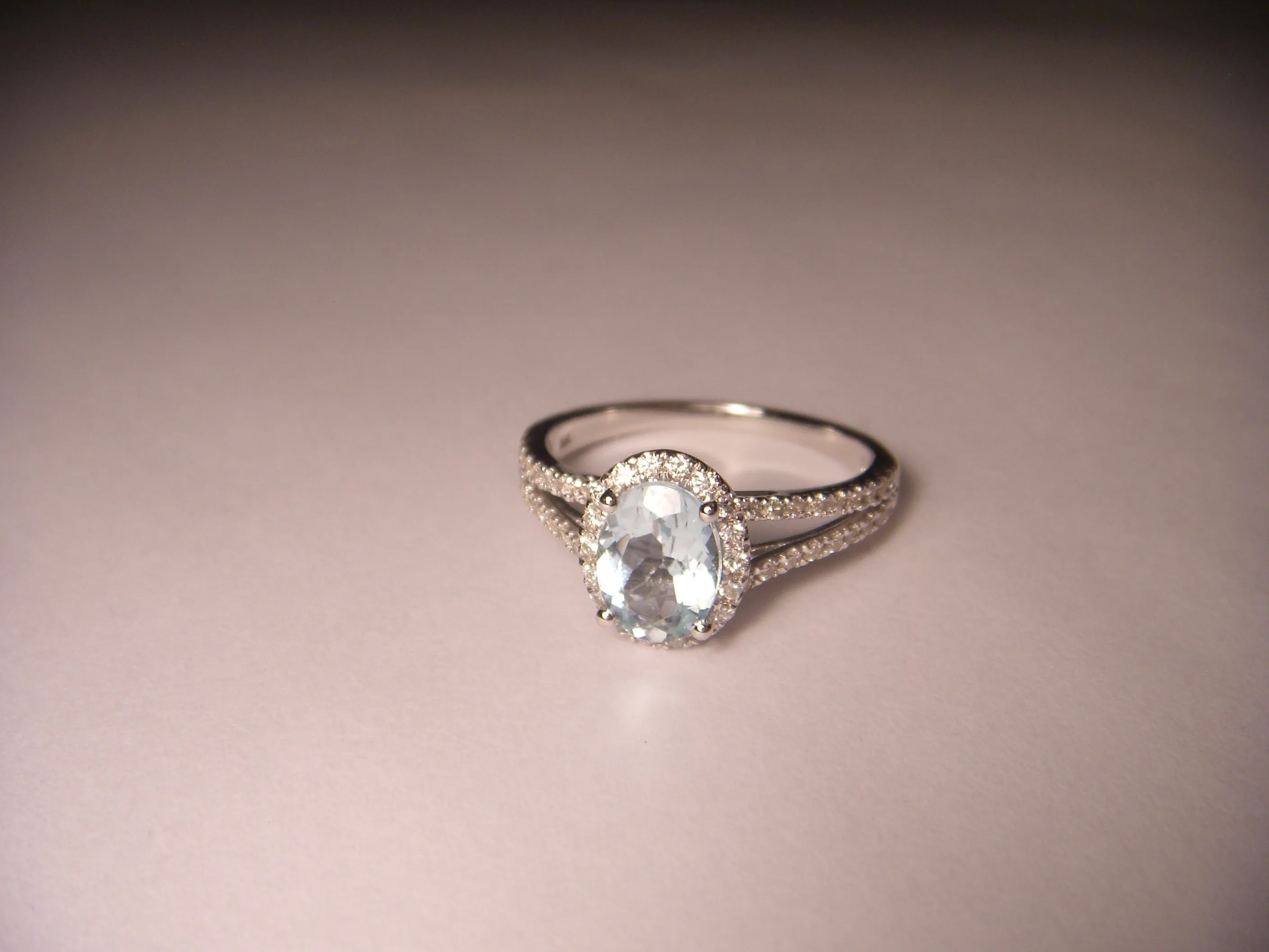 Beautiful 14K White Gold Aquamarine Diamond Engagement Ring