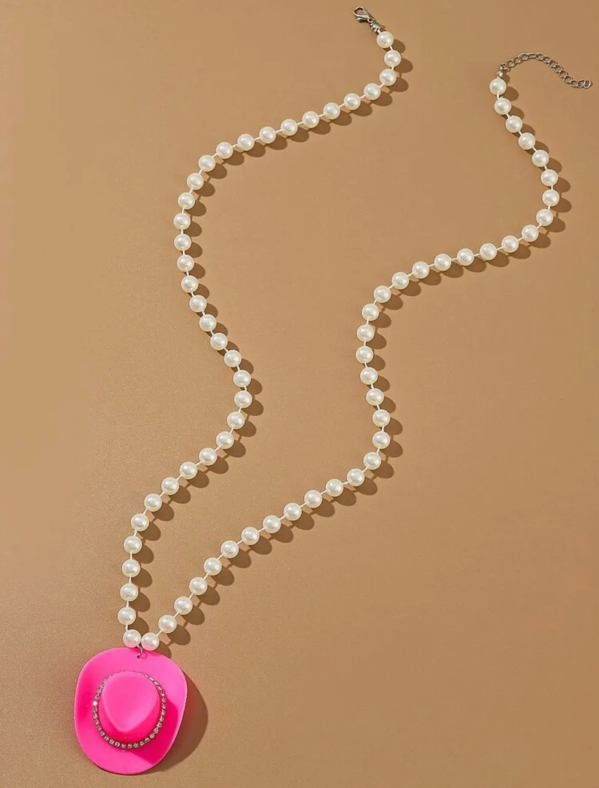 Cowgirl hat pearl necklace