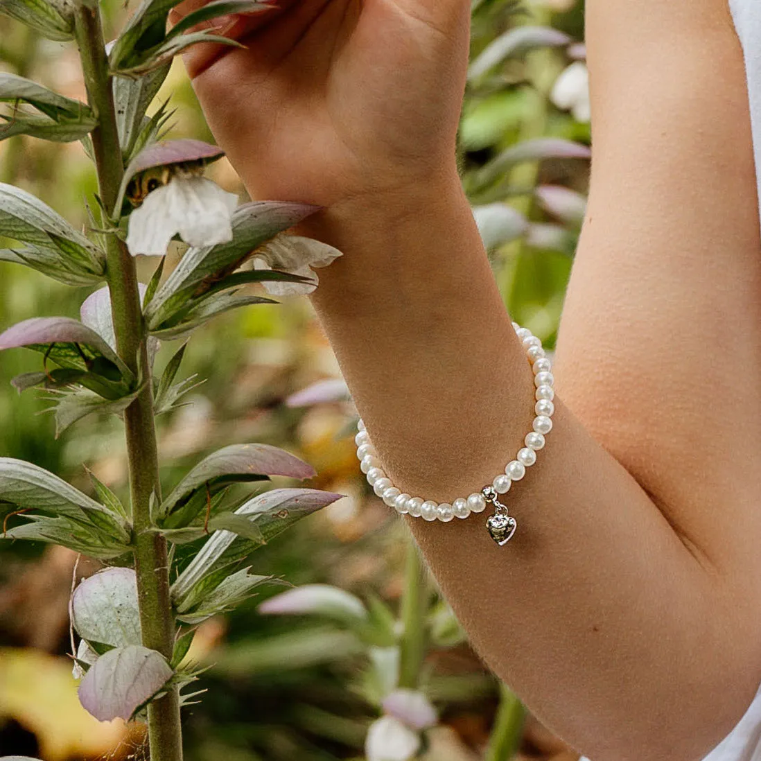 EMBRACE PEARL BRACELET - FOR GIRLS