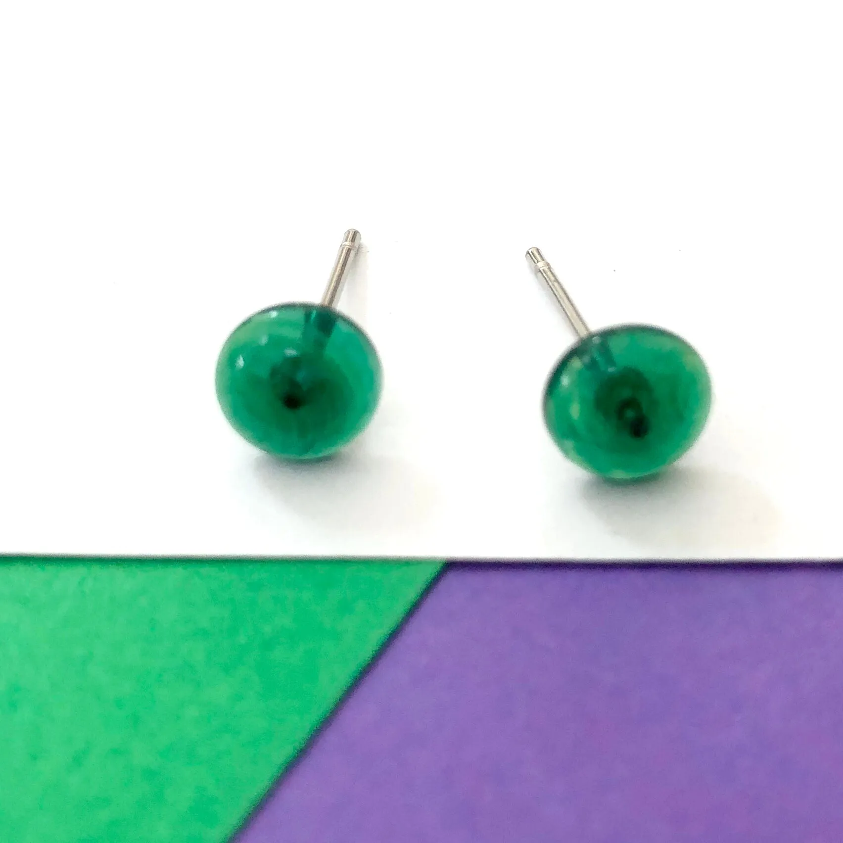 Emerald Green Marbled Small Retro Button Stud Earrings