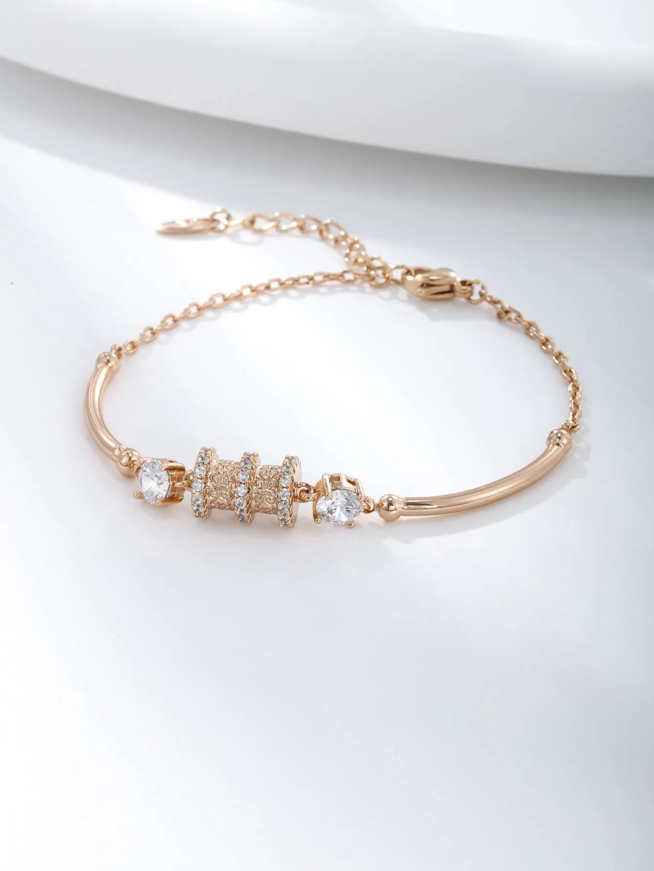 Jewelry Plated 18K Gold Jewelry Wholesale Small Waist Bracelet Girls High-end Niche Best Friend Hand Jewelry