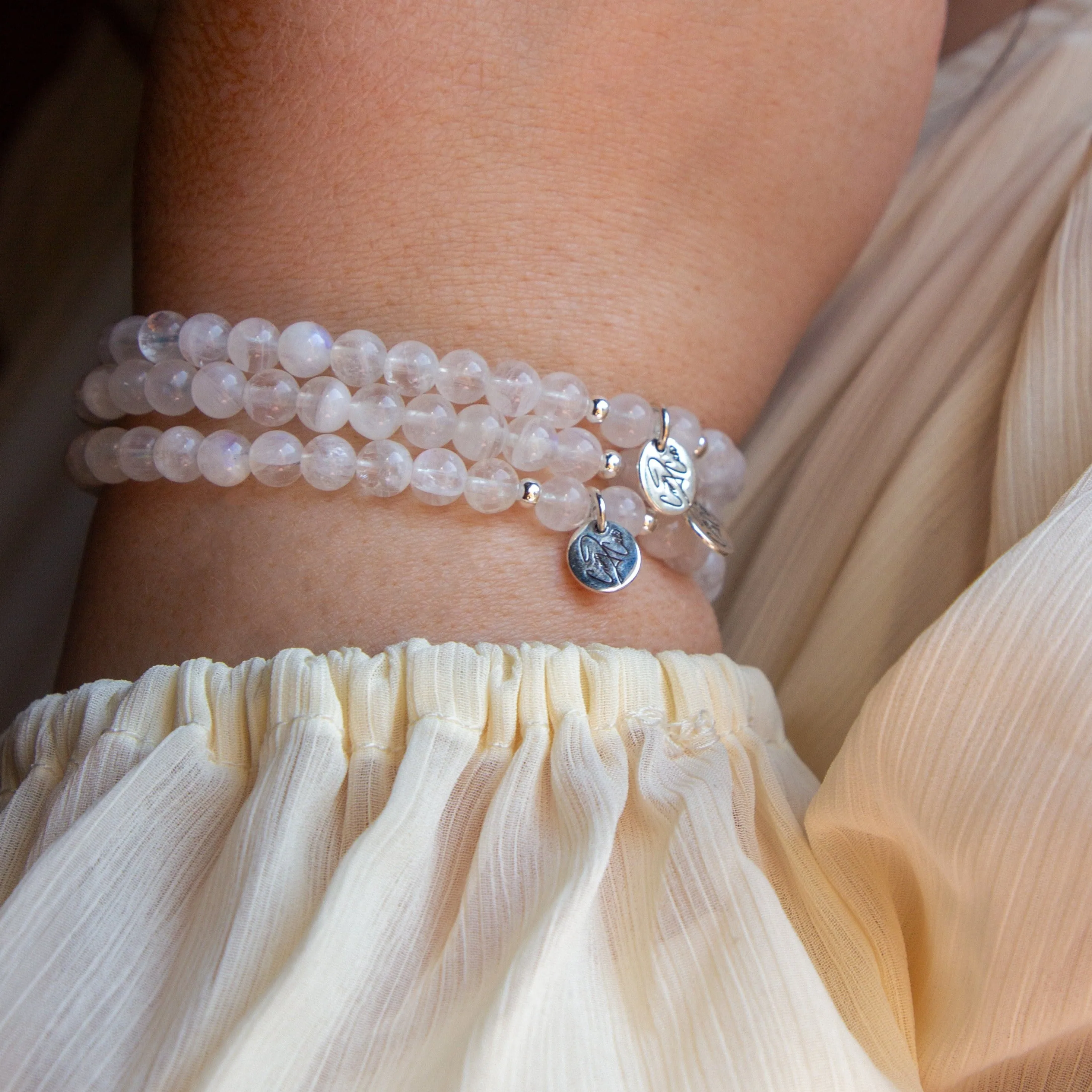 La Luna Moonstone Signature Stretch Bracelet