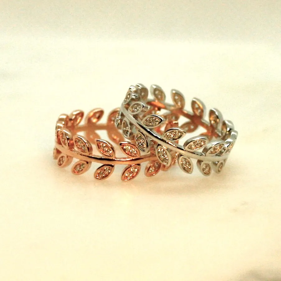 Leaves with zircon stones- Ring