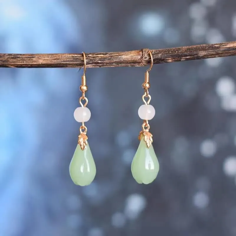 Magnolia Green and White Jade Dangle Earring