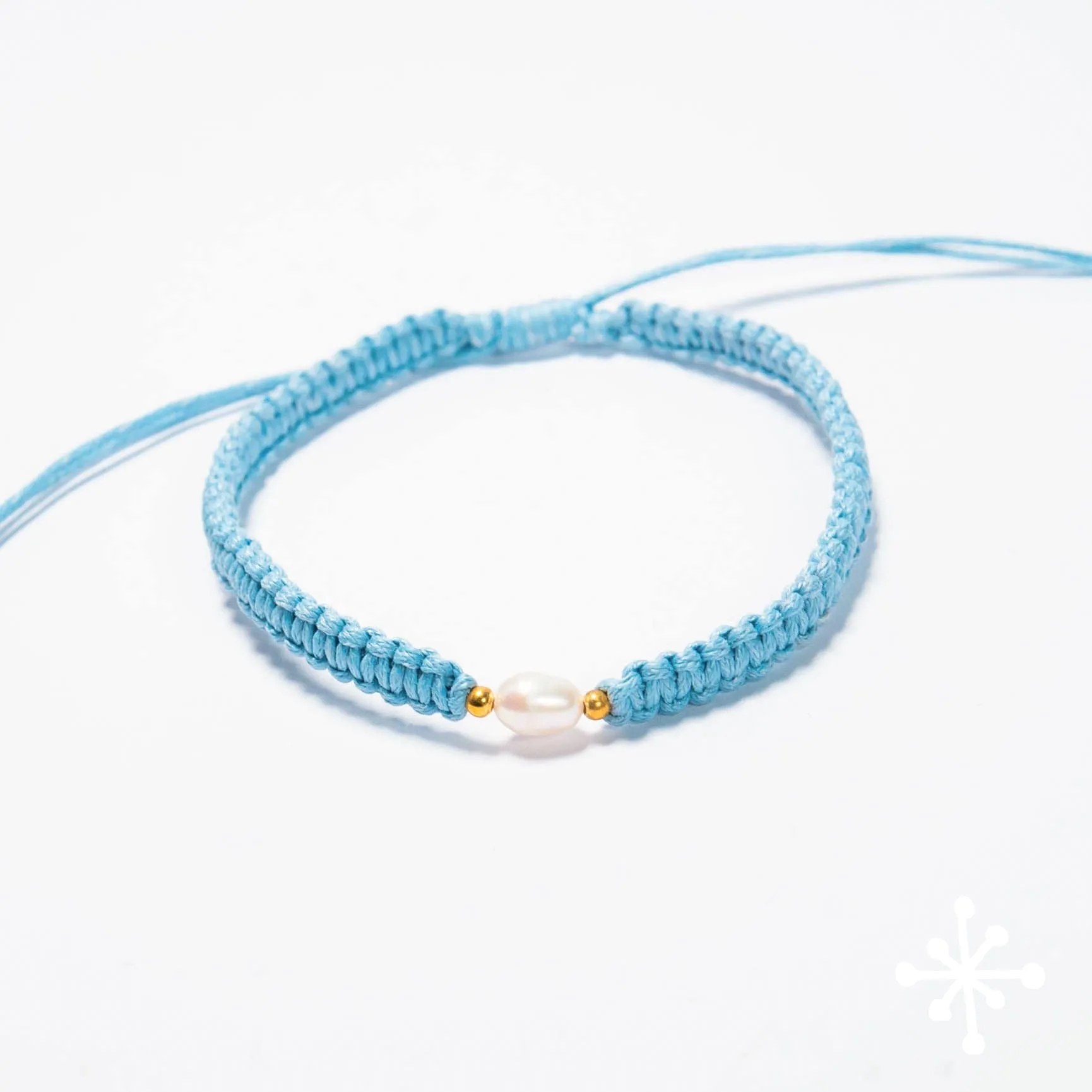 Pearl Bracelet Macrame