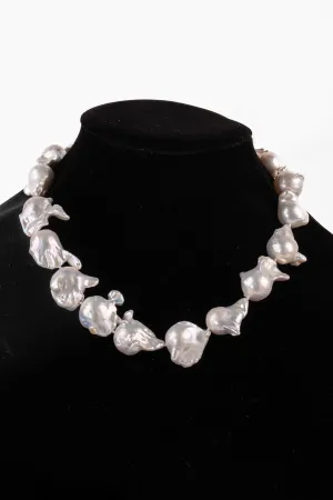 Pearl Necklace - P103 18mm 18.5' White