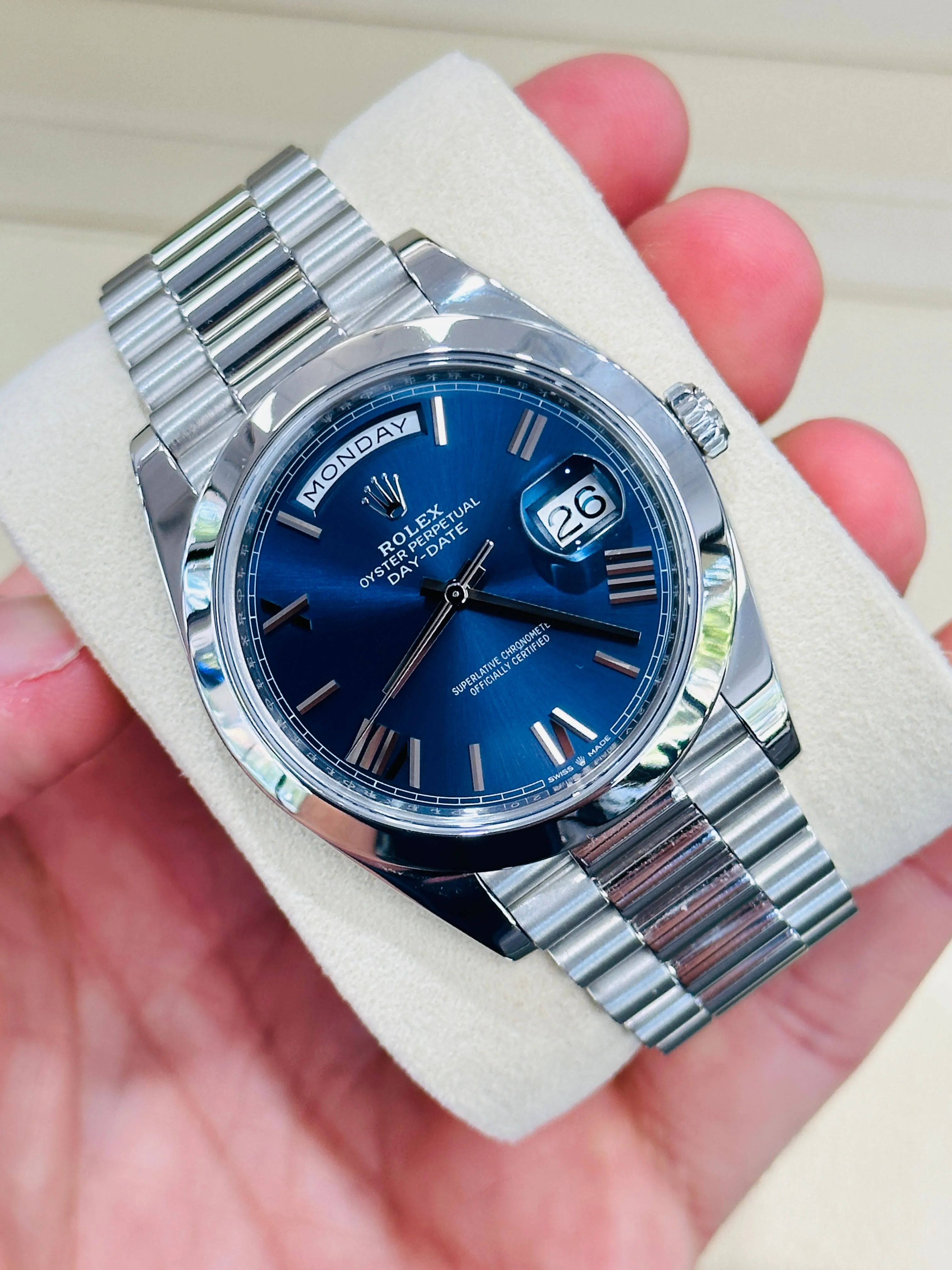 Rolex Day-Date 40 228206 Platinum Blue Roman PreOwned