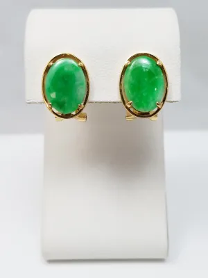 Soothing Vintage 14k Yellow Gold Natural Jade Earrings