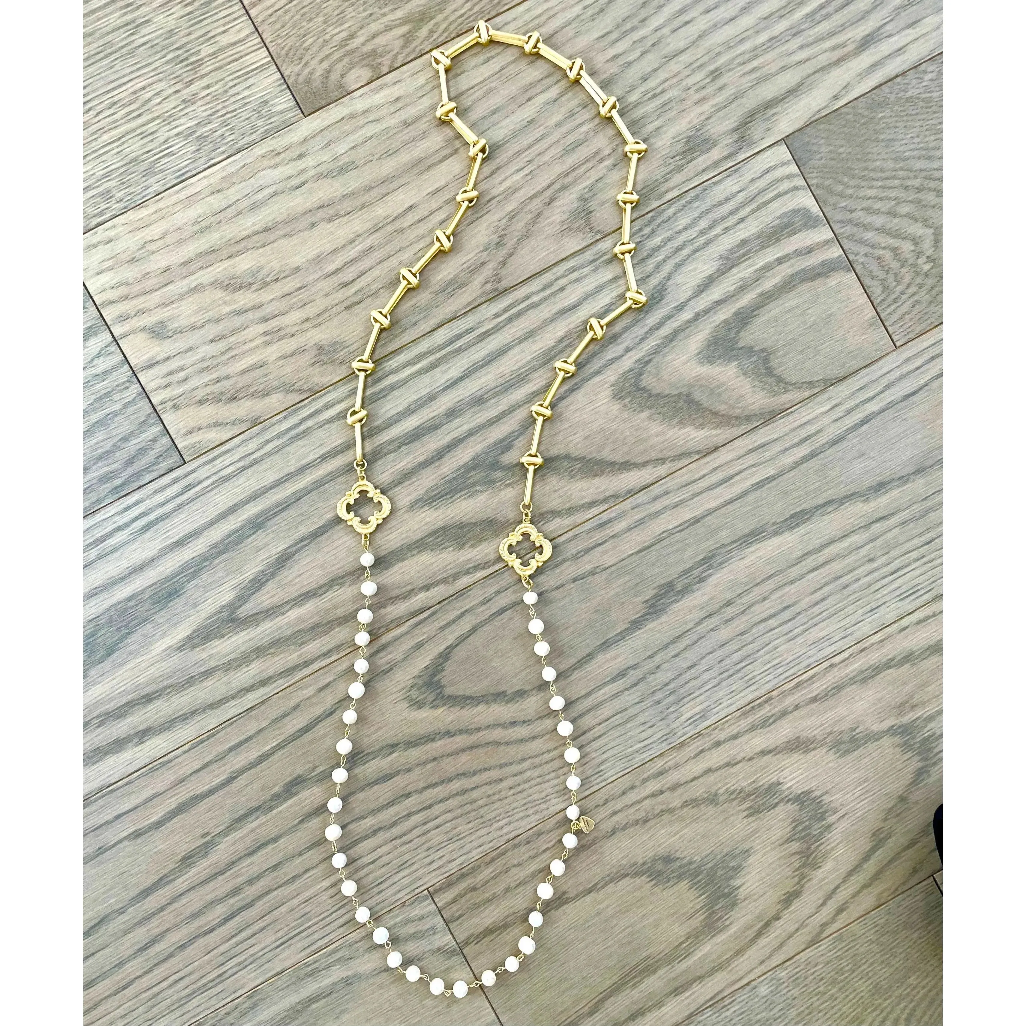 Stallion Pearl Necklace