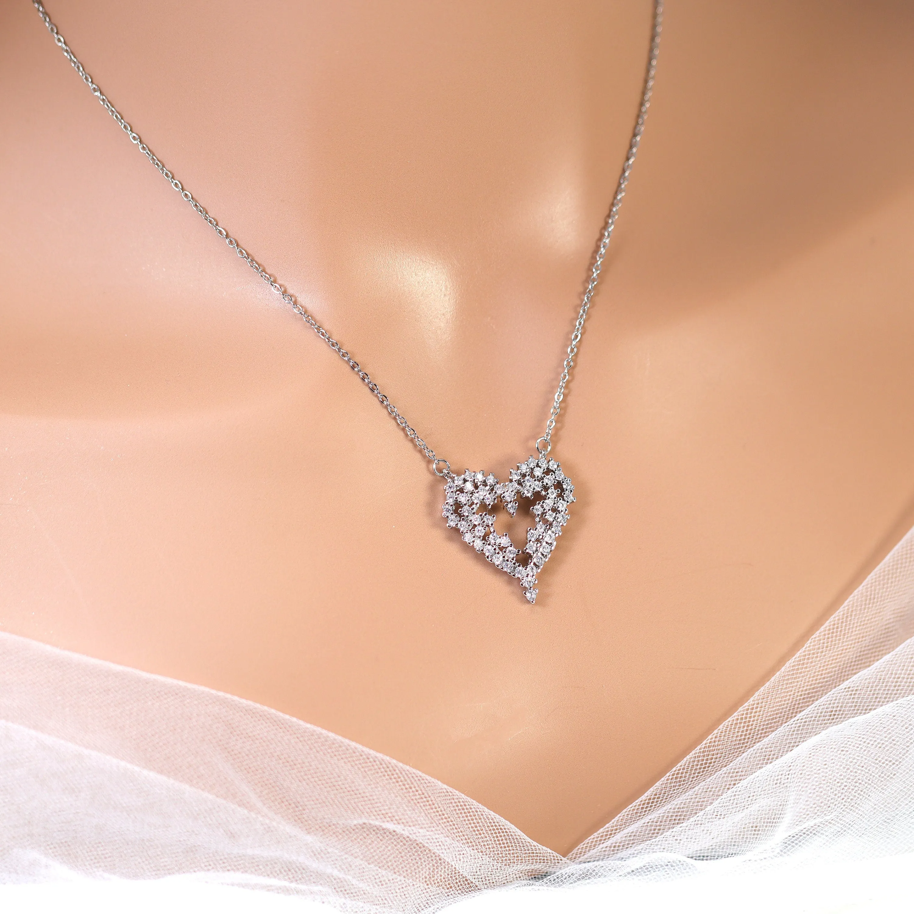 Swarovski Crystal Mesmerizing Shinny Heart shape Necklace , Valentine's Day Gift For Her, Galentine's Day,  Statement Necklace Cz