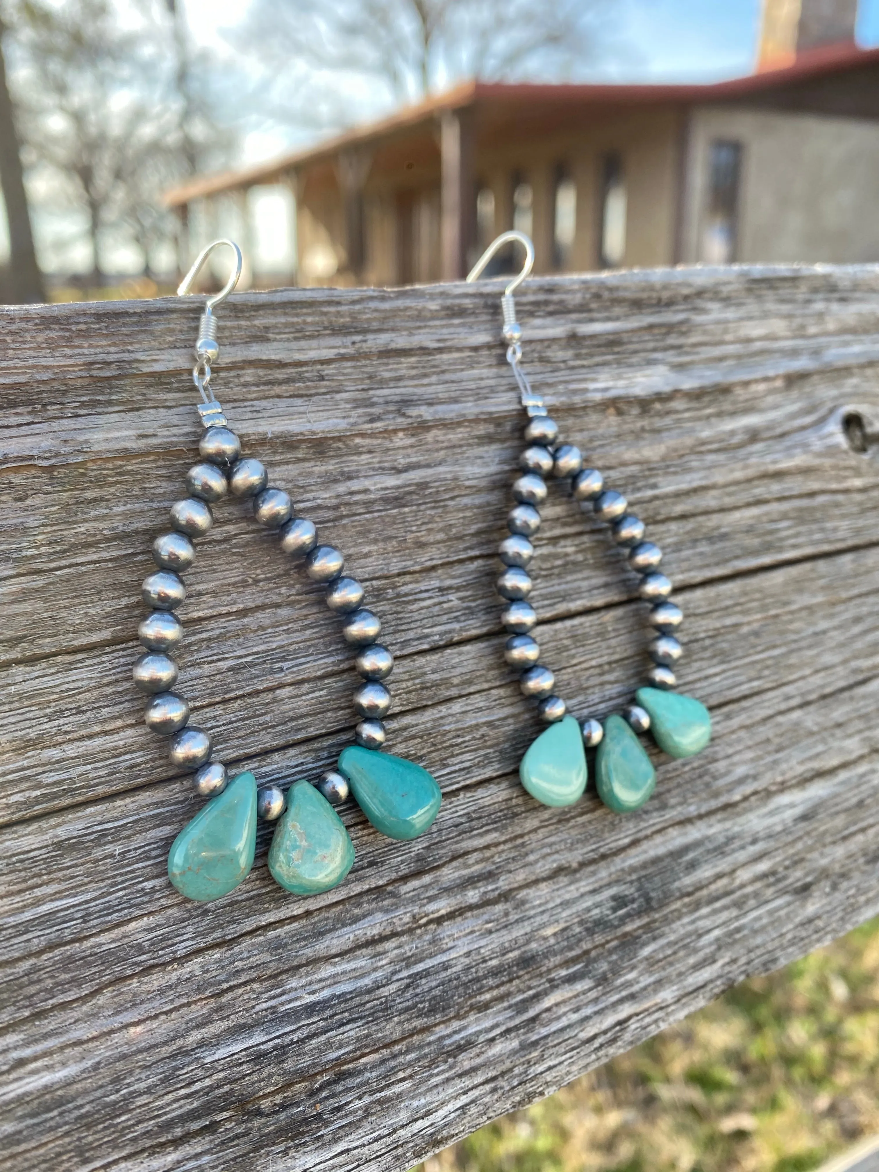 Teardrop turquoise and Sterling Silvers Pearls earrings -