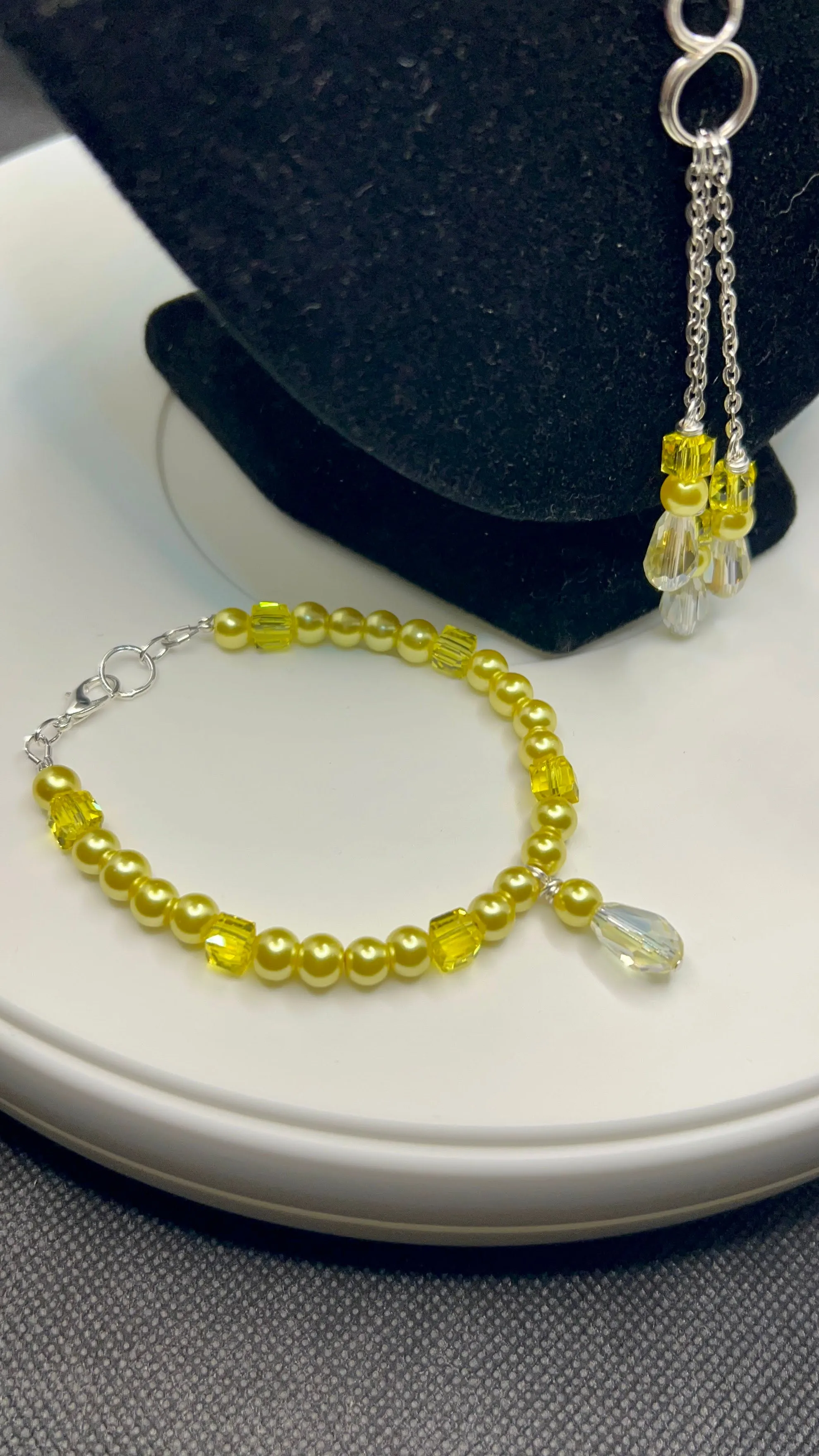 Yellow Teardrop Crystal, Cubed Crystal and Yellow Pearl Necklace 25-27in, Bracelet 6 1_2-8 and Earrings